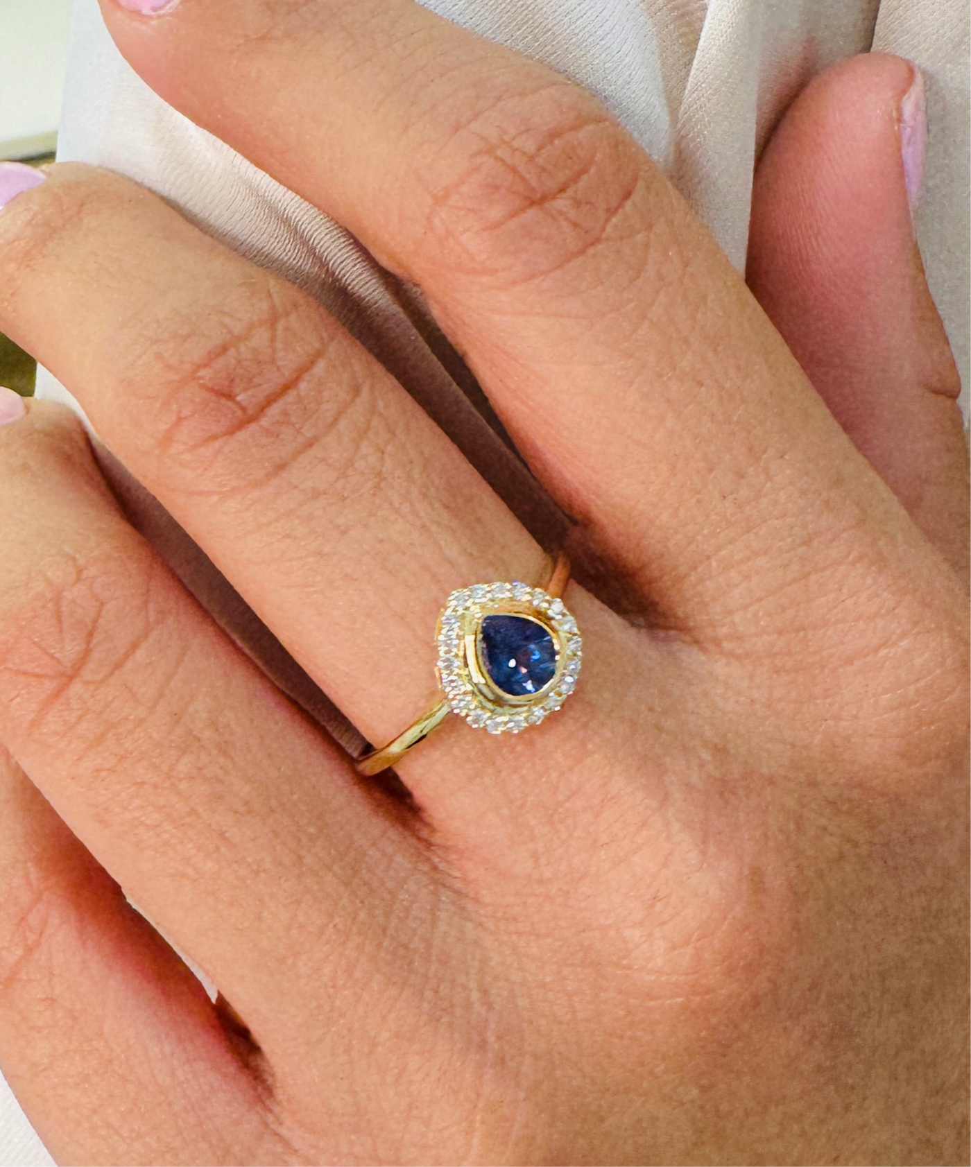 Blue Sapphire Pear Shape Ring In 18K Yellow Gold