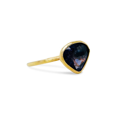 Blue Sapphire Tabiz Shape Ring In 18K Yellow Gold