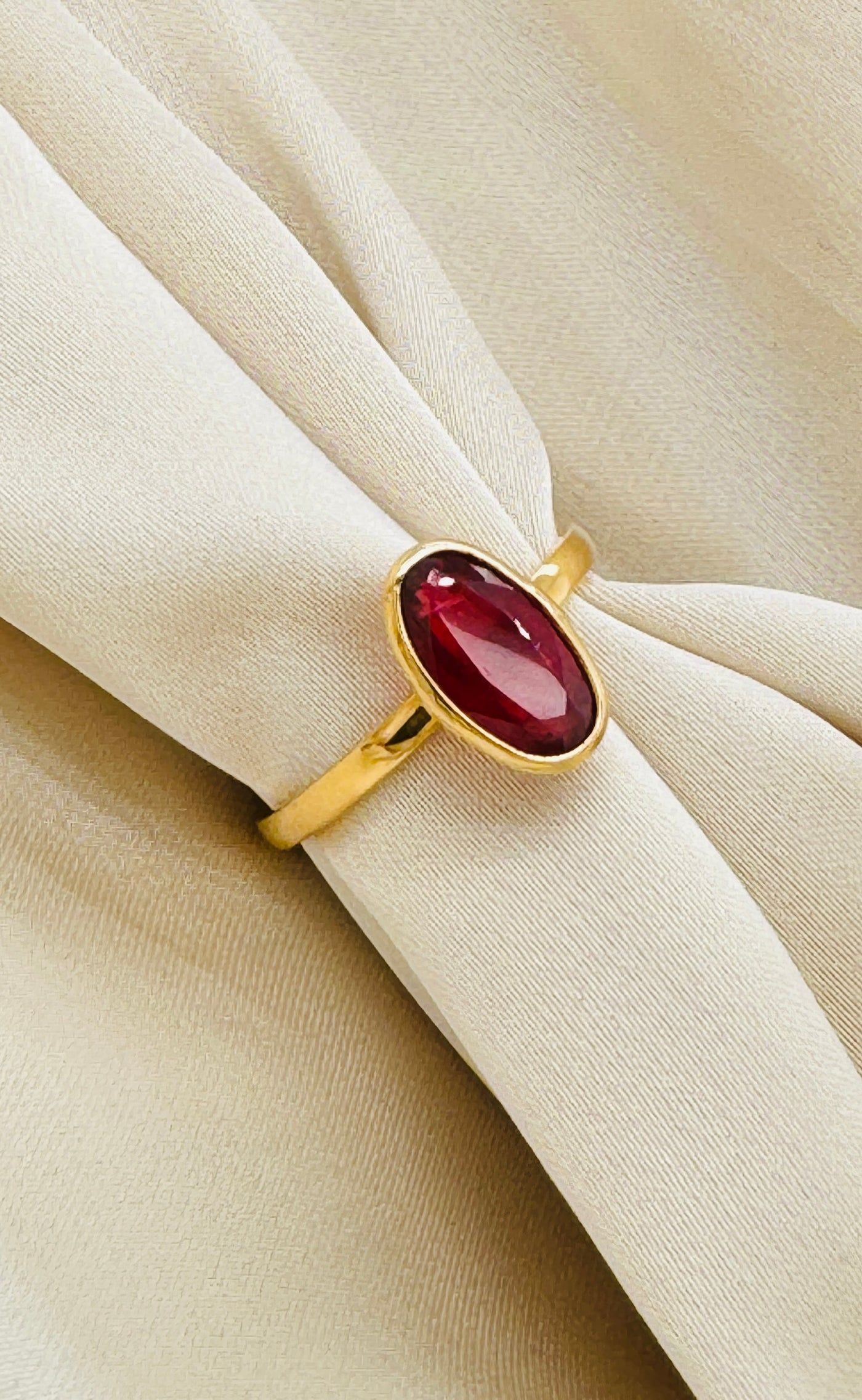 Orange Sapphire Oval Ring In 18K Yellow Gold