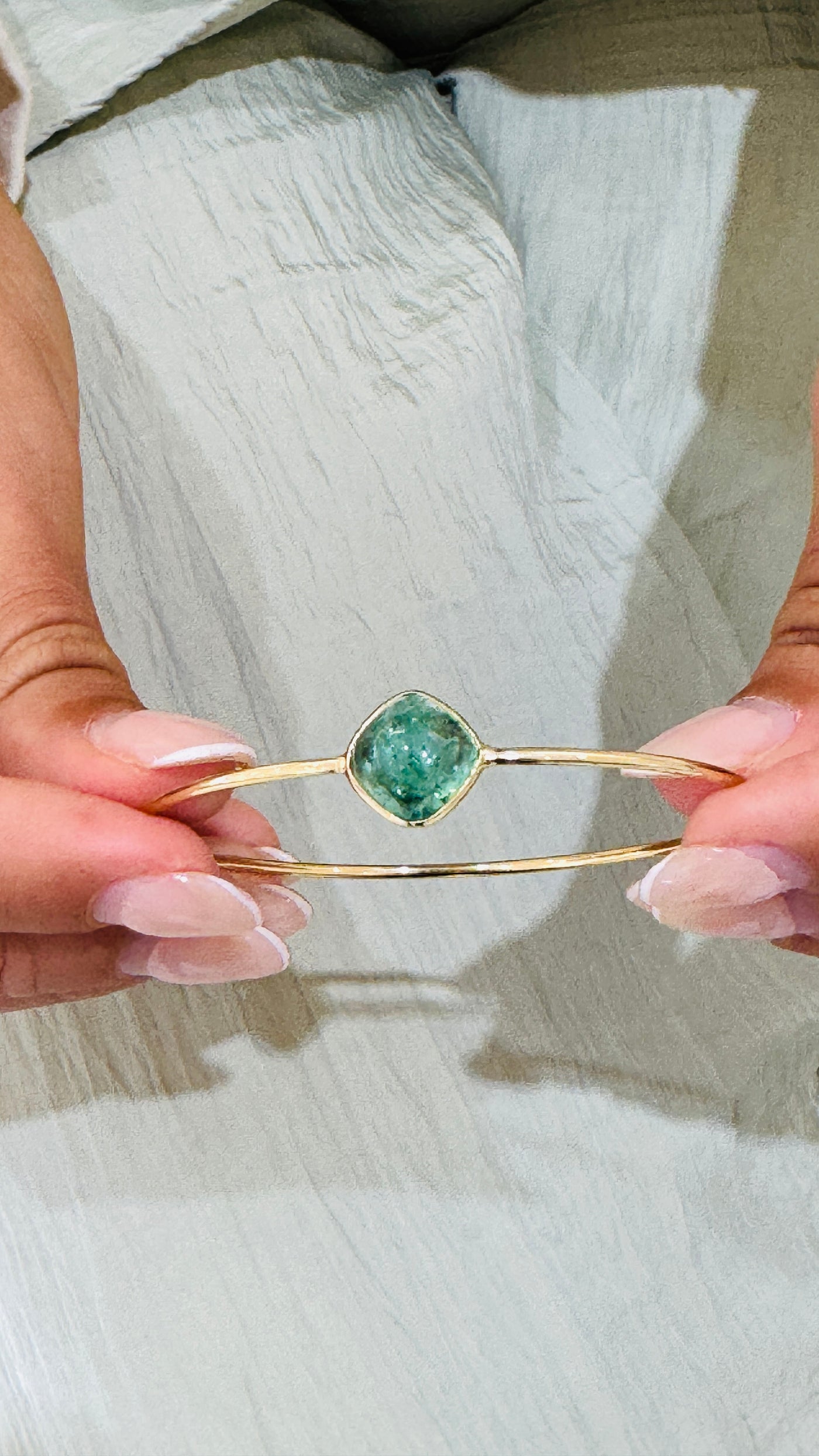 Green Tourmaline Sq. Bangle In 18K Yellow Gold