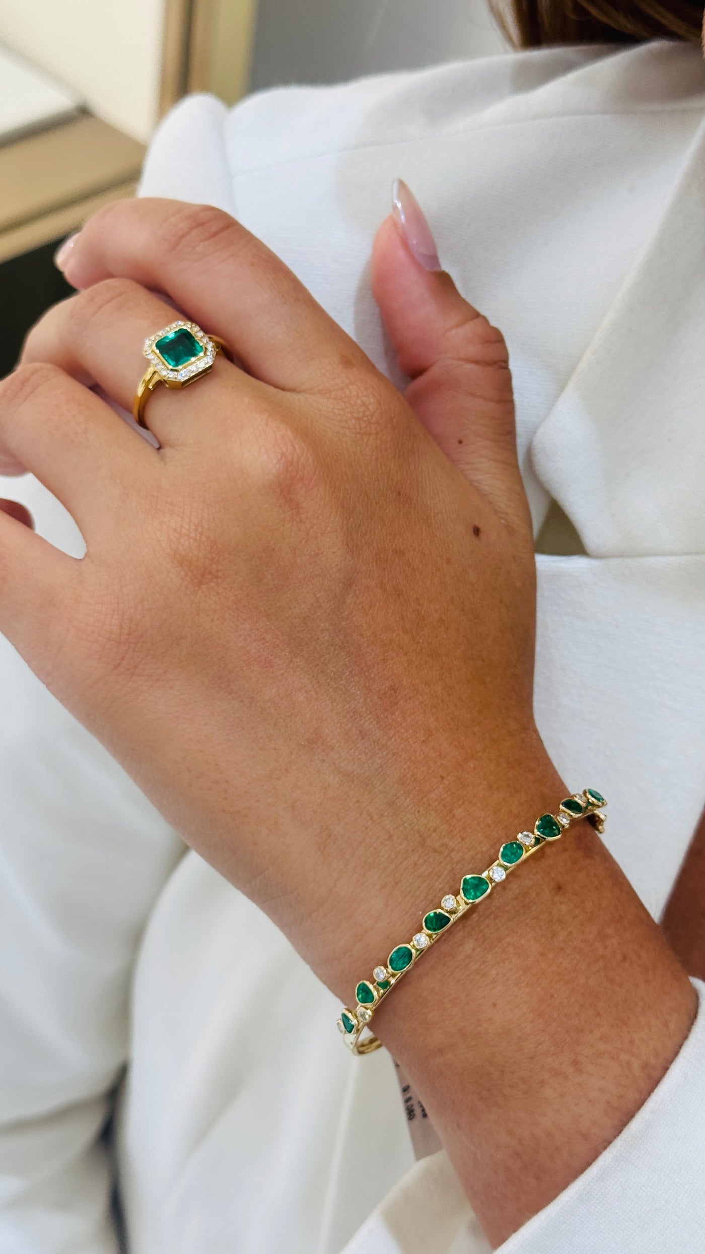 Emerald Mixshape And Diamond Bangle In 18K Yellow Gold