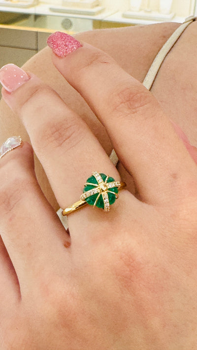 Emerald Beads & Diamond Ring In 18K Yellow Gold