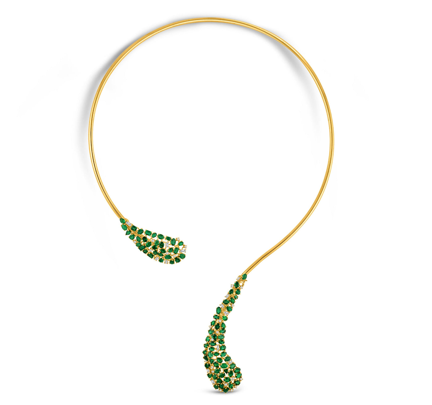 Emerald & Diamond necklace in 18K gold — luxury designer jewelry 18K gold emerald collar necklace flatlay – luxury fine jewelry by Tresor Collection
