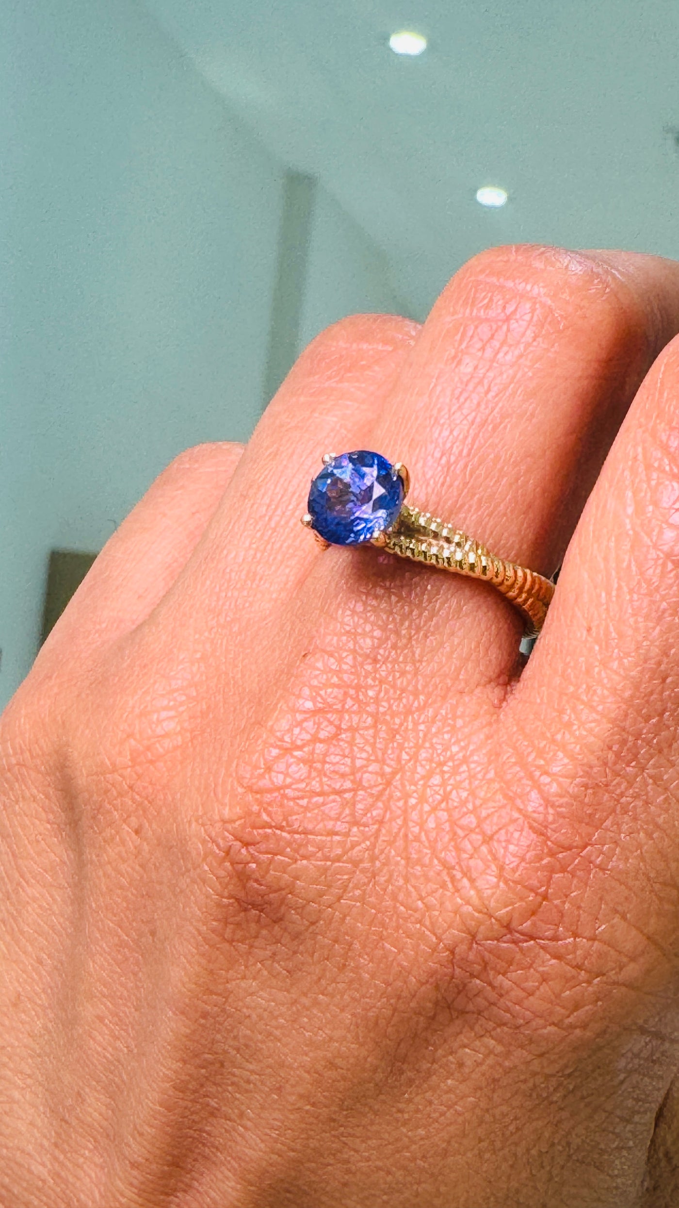 Tanzanite Round Ring In 18K Yellow Gold