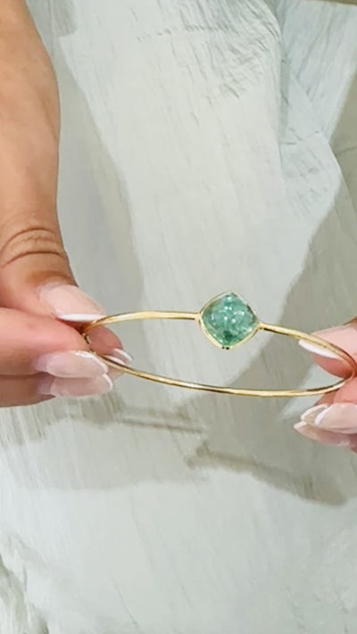 Green Tourmaline Sq. Bangle In 18K Yellow Gold